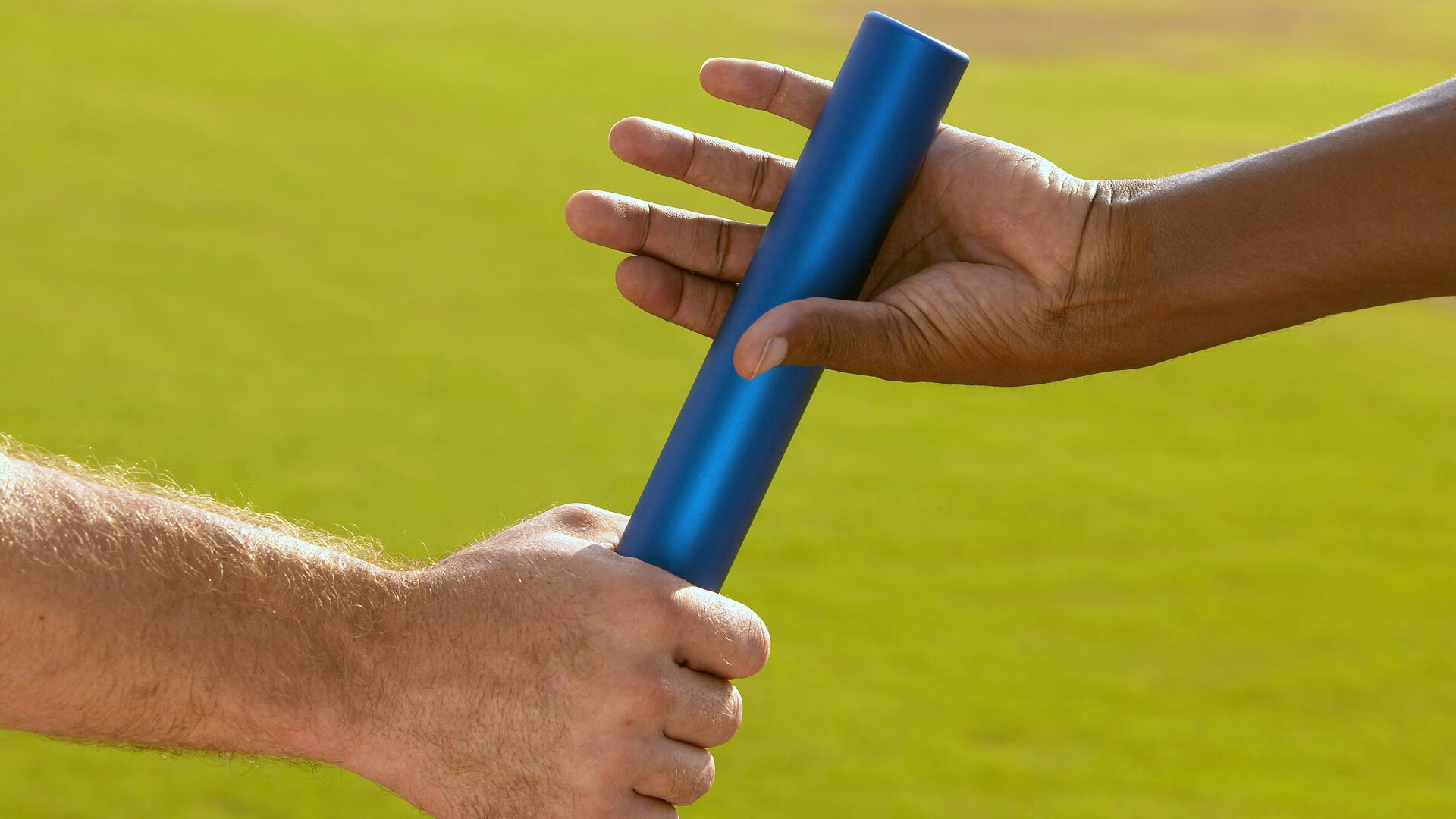 米兰网页版-奥预赛国足逆袭 热血拼搏展现精神,奥预赛男足